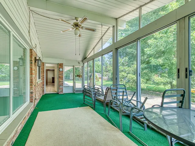 $399,000 | 5026 Robinwood Drive, Monroe, MI 48161