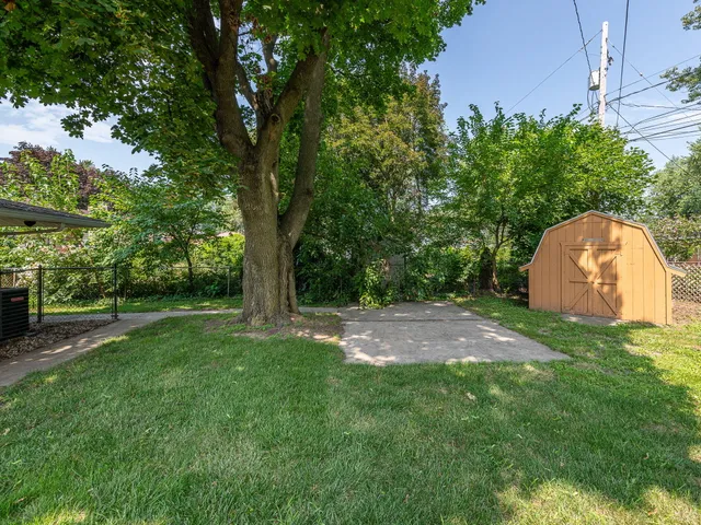 $399,000 | 5026 Robinwood Drive, Monroe, MI 48161