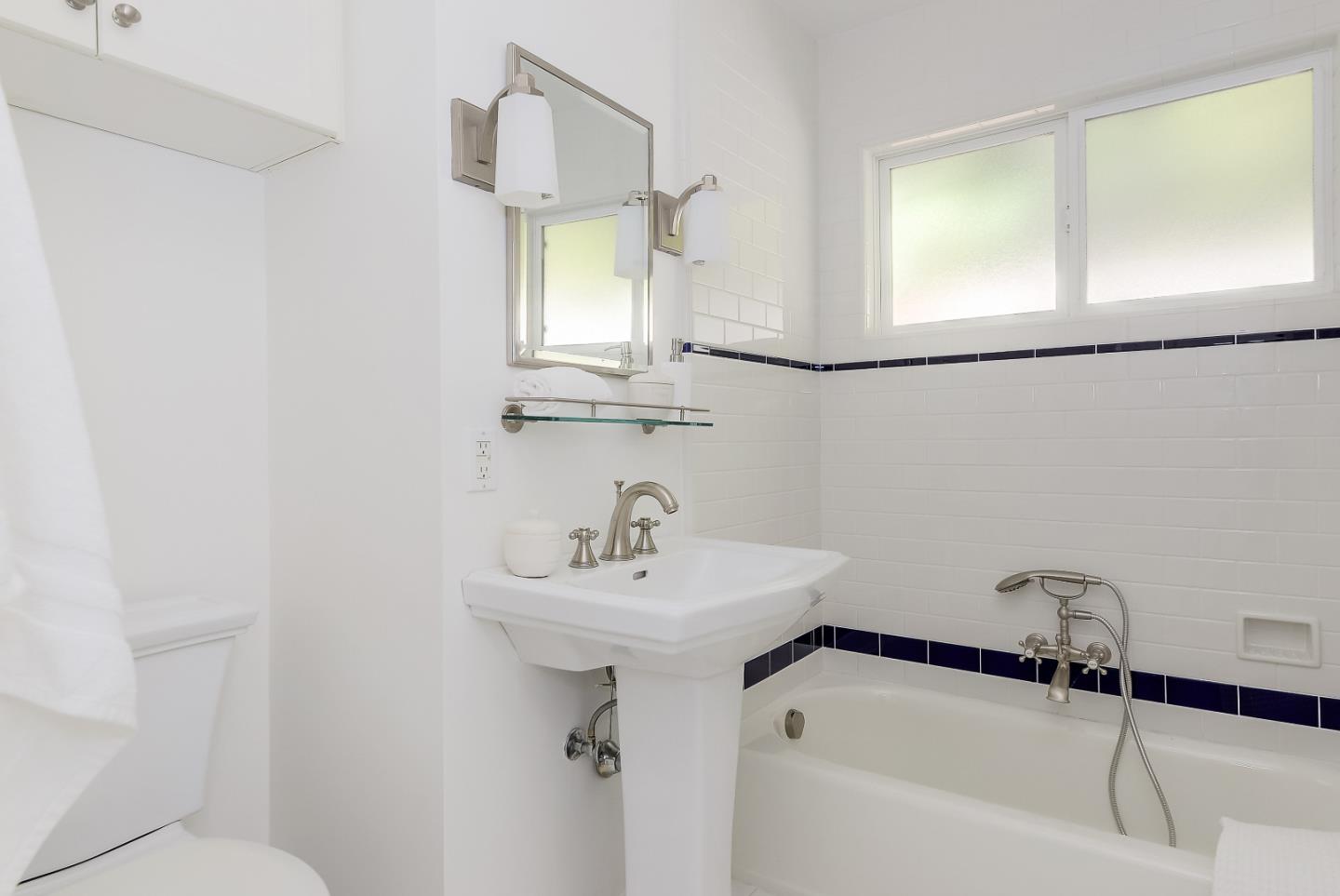 815 Arbor Road Menlo Park, CA 94025 - Photo 14 of 24 Gallery Image 14