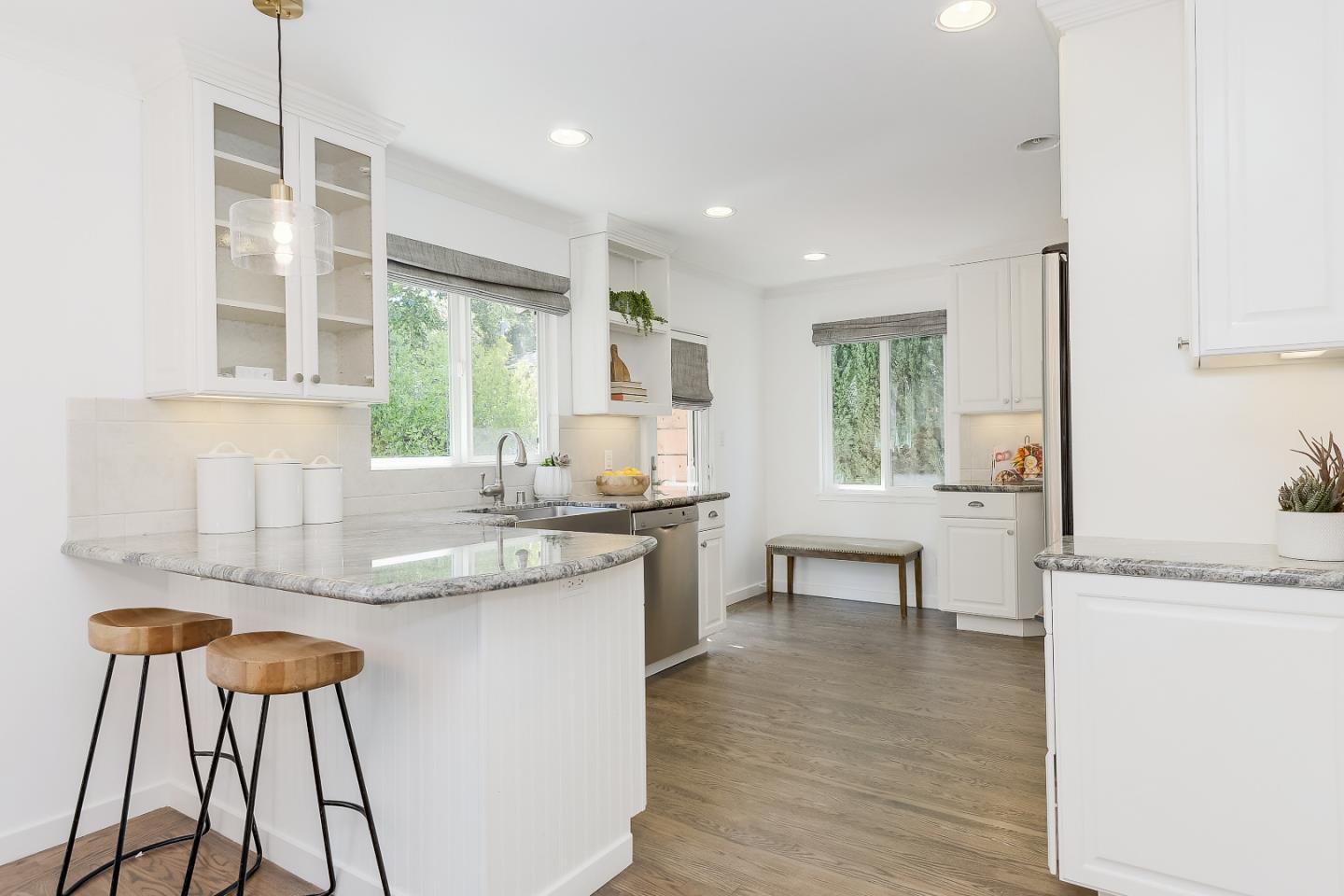 815 Arbor Road Menlo Park, CA 94025 - Photo 8 of 24 Gallery Image 8