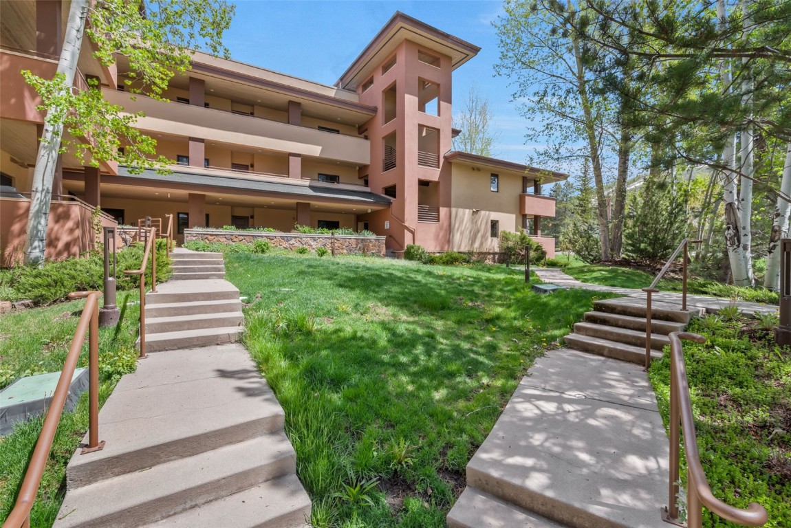 2720 Eagle Ridge Drive, Unit 207 Steamboat Springs, CO 80487 - Photo 30 of 40