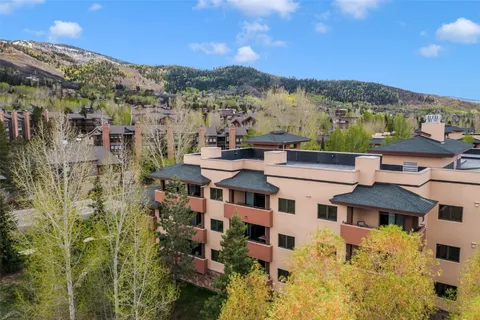 $1,250,000 | 2720 Eagle Ridge Drive, Unit 207, Steamboat Springs, CO 80487
