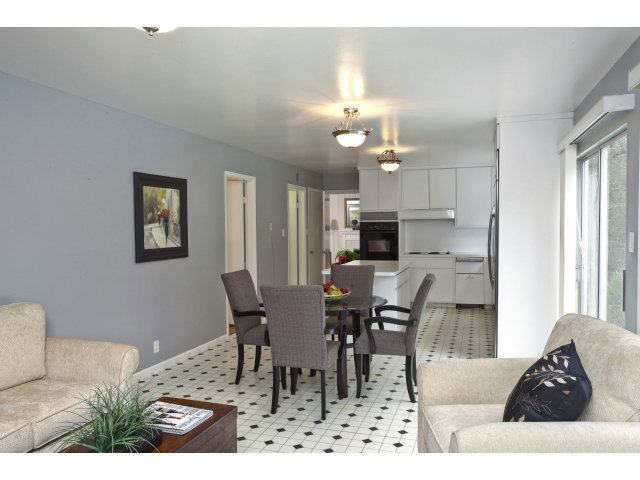465 Edgewood Road San Mateo, CA 94402 - Photo 14 of 23 Gallery Image 14