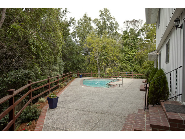 465 Edgewood Road San Mateo, CA 94402 - Photo 23 of 23 Gallery Image 23