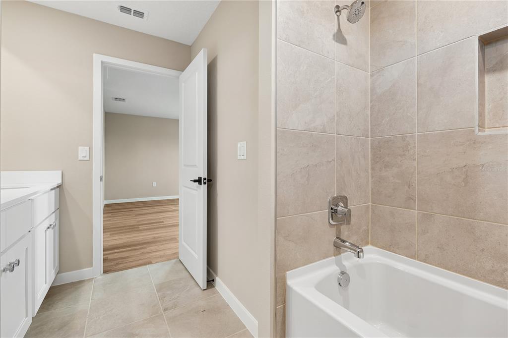 4441 Northwest 37th St Road Ocala, FL 34482 - Photo 15 of 19