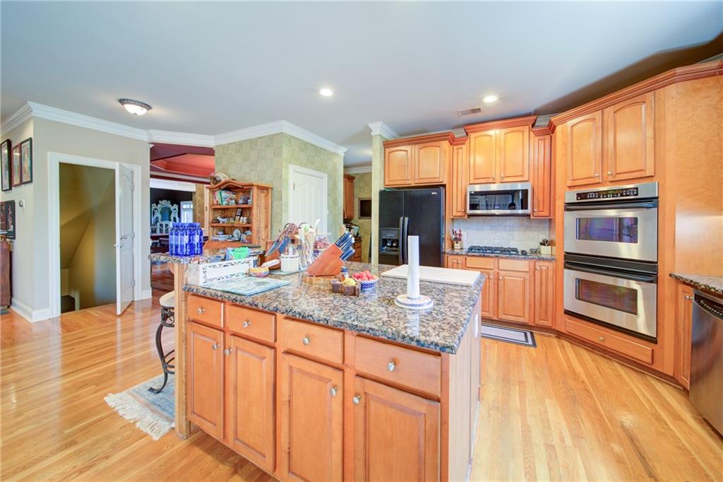 2401 Floral Valley Drive Dacula, GA 30019 - Photo 6 of 40