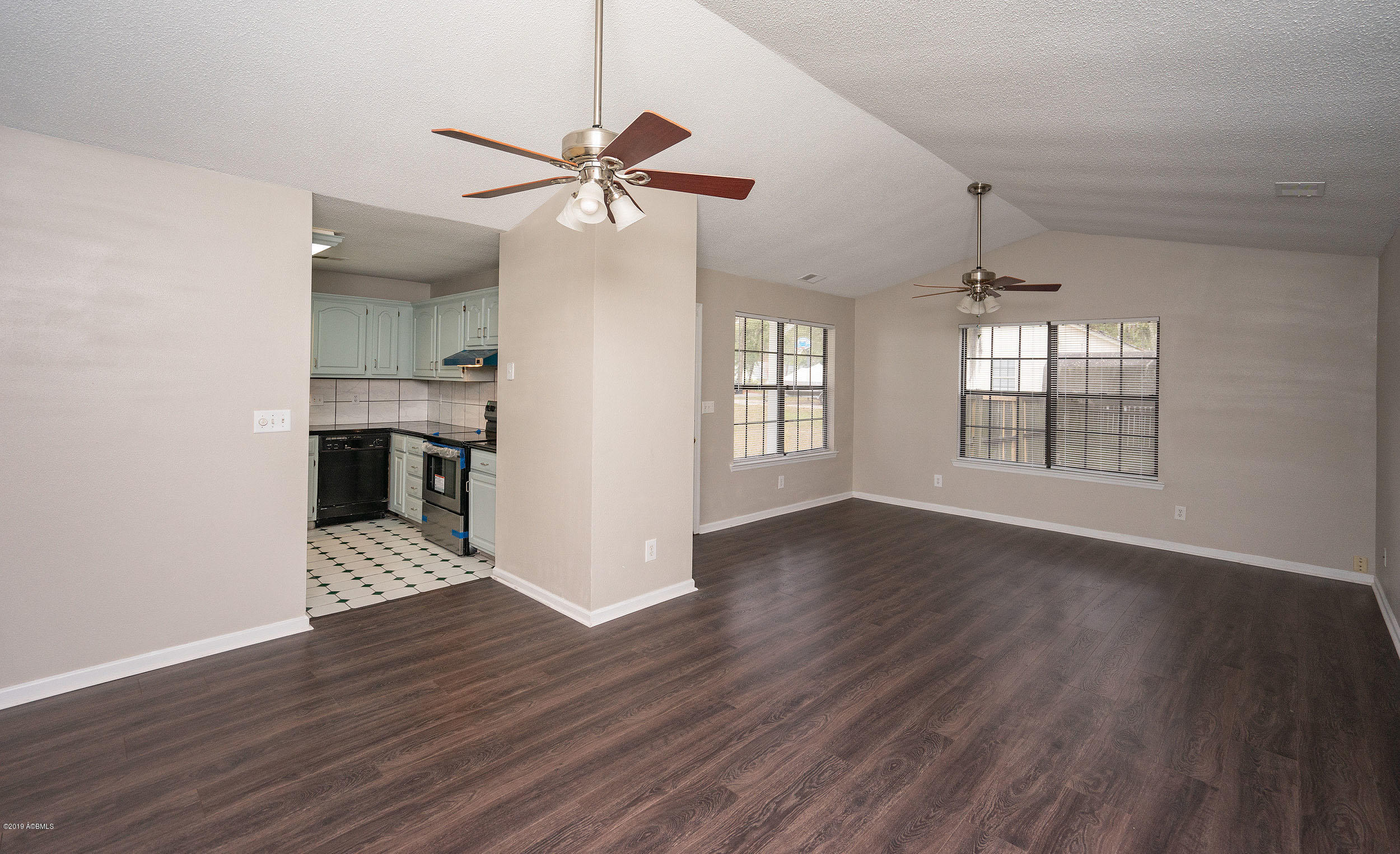 62 State Rd S-7-578 Beaufort, SC 29907 - Photo 6 of 38 DSC00034-1