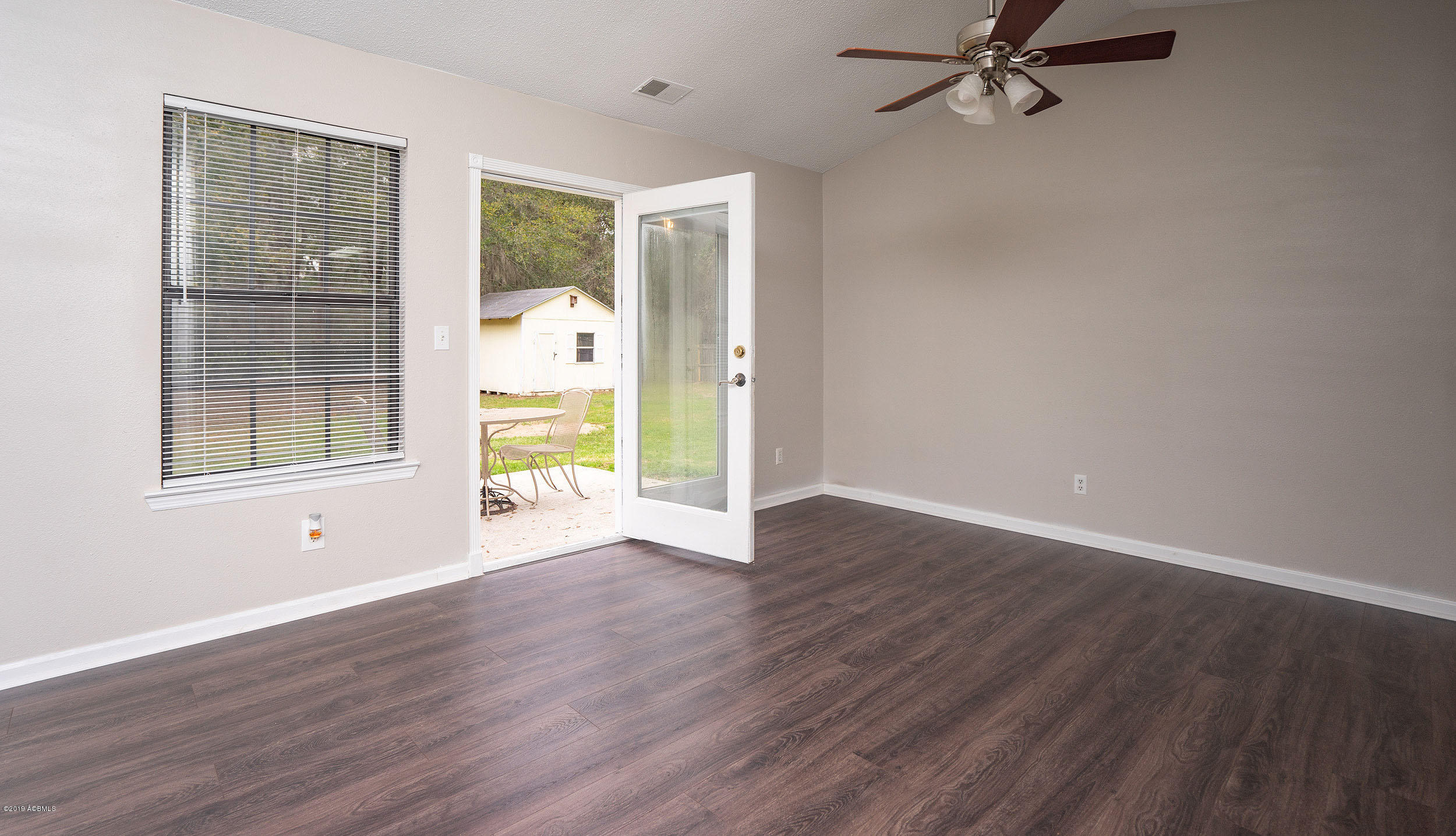 62 State Rd S-7-578 Beaufort, SC 29907 - Photo 9 of 38 DSC00038-1