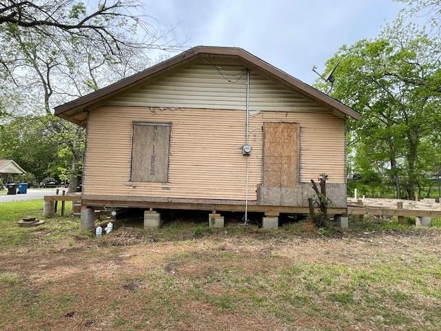 515 East Murray Street Denison, TX 75021 - Photo 5 of 22 Back of house