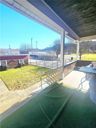 $55,900 | 118 12th Street, Jeannette, PA 15644