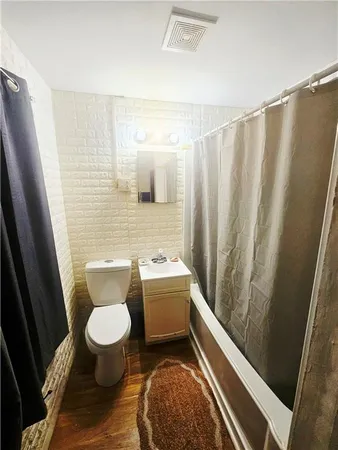 $55,900 | 118 12th Street, Jeannette, PA 15644