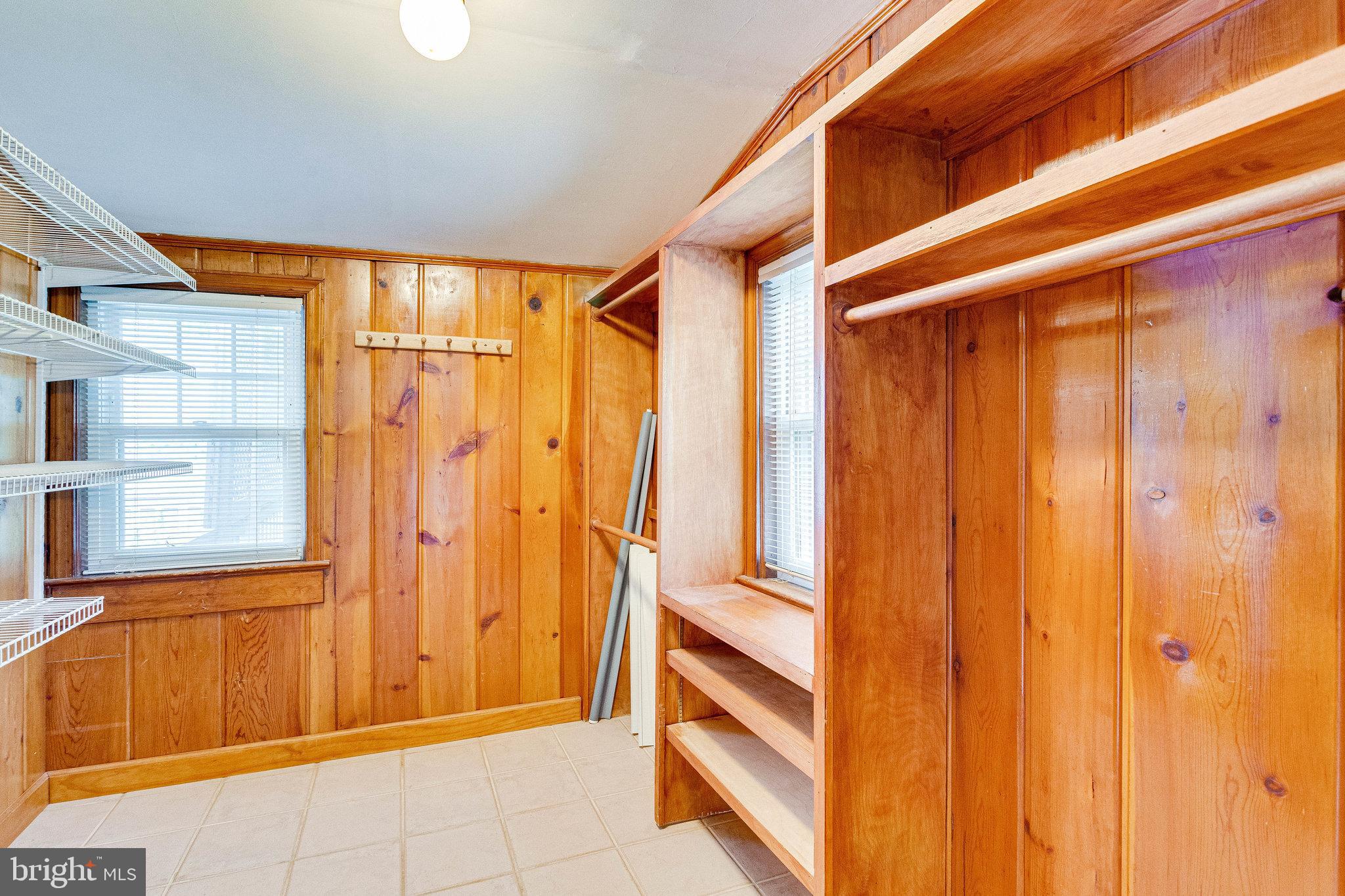 721 Boundary Avenue Silver Spring, MD 20910 - Photo 12 of 17 Walk in closet