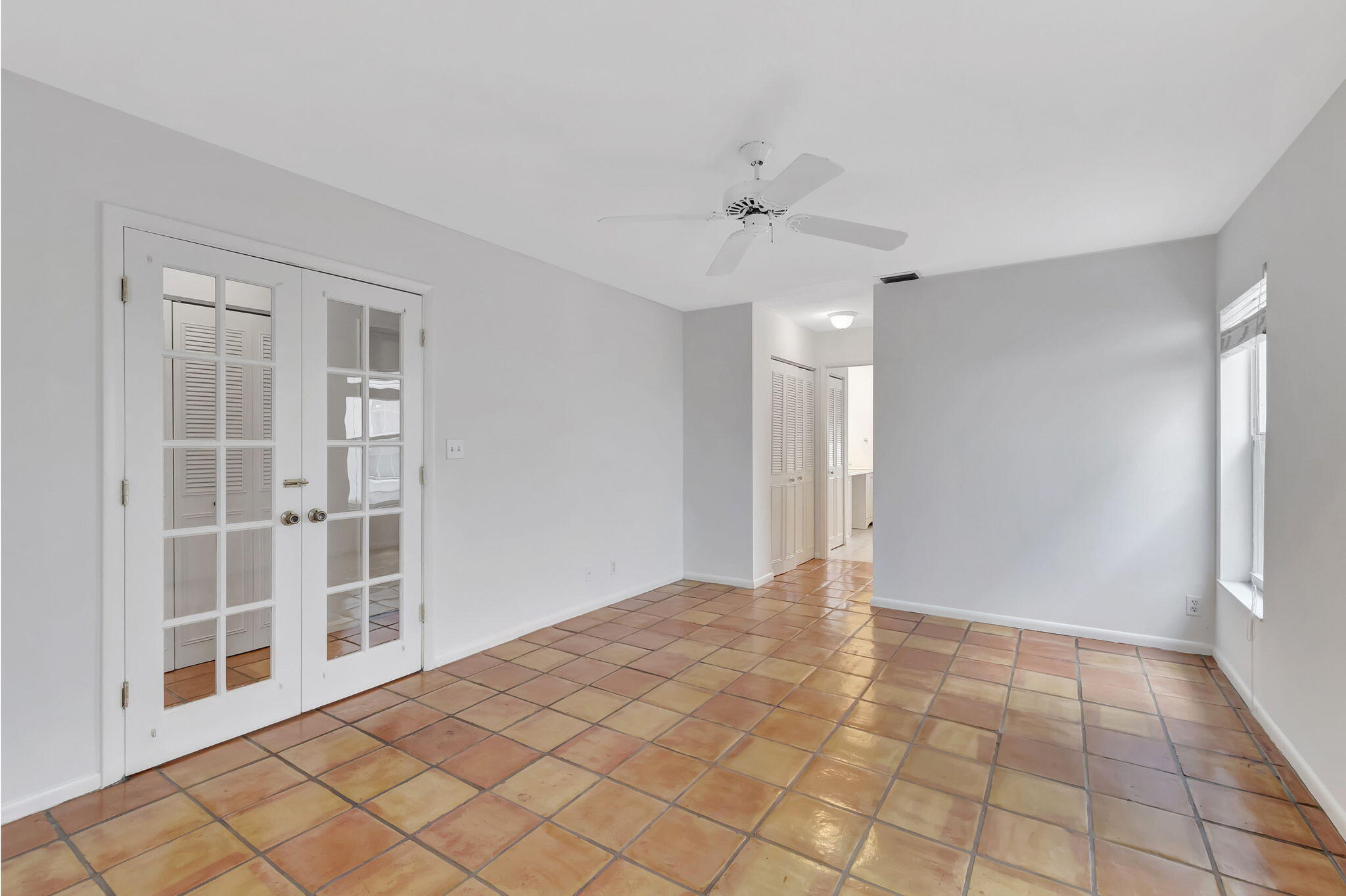 6215 Old Court Road, Unit 501 Boca Raton, FL 33433 - Photo 19 of 46 23-web-or-mls-DSC_3080