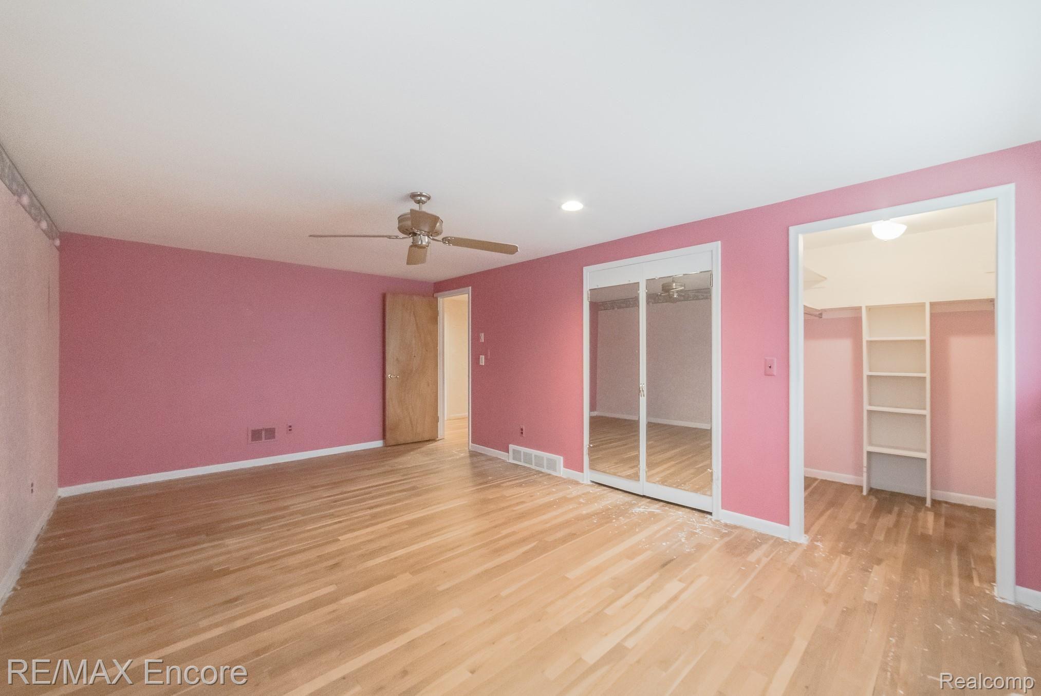 948 Spartan Court Rochester, MI 48309 - Photo 22 of 41 Walk-in closet and an additional closet