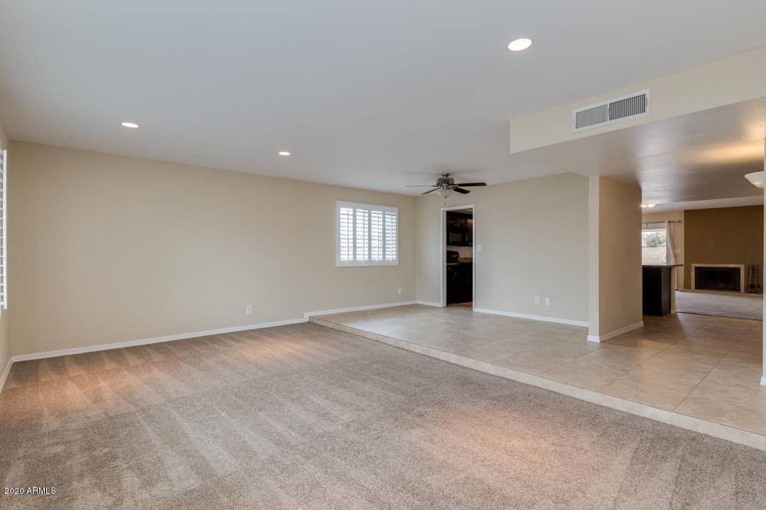 11801 South Ki Road Phoenix, AZ 85044 - Photo 3 of 48 07-Ki
