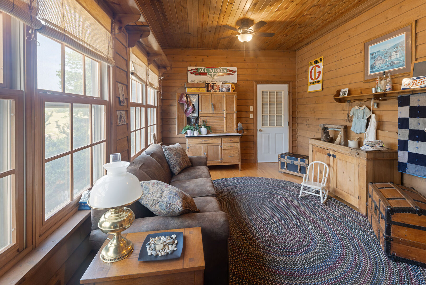 10306 Branch Road Rochelle, IL 61068 - Photo 12 of 32 Gallery Image 12