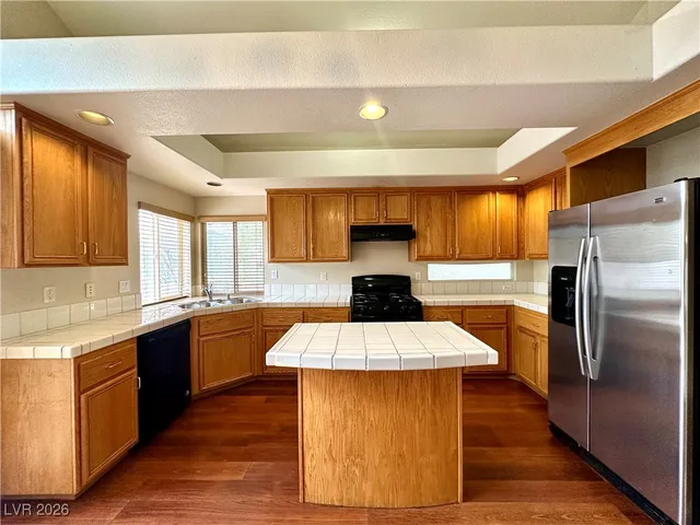 $2,200 | 6747 Enchanted Cove Court, Las Vegas, NV 89139