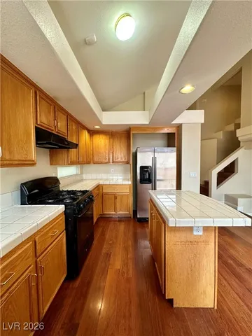 $2,200 | 6747 Enchanted Cove Court, Las Vegas, NV 89139