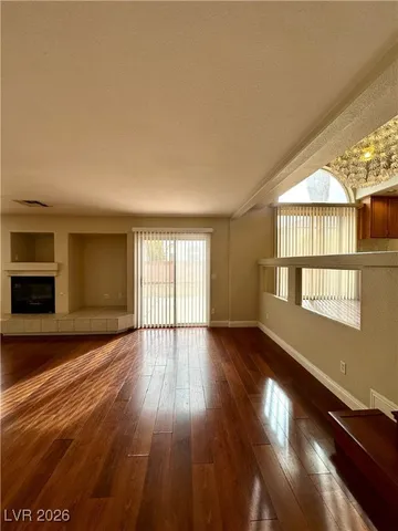 $2,200 | 6747 Enchanted Cove Court, Las Vegas, NV 89139