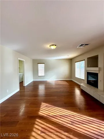 $2,200 | 6747 Enchanted Cove Court, Las Vegas, NV 89139