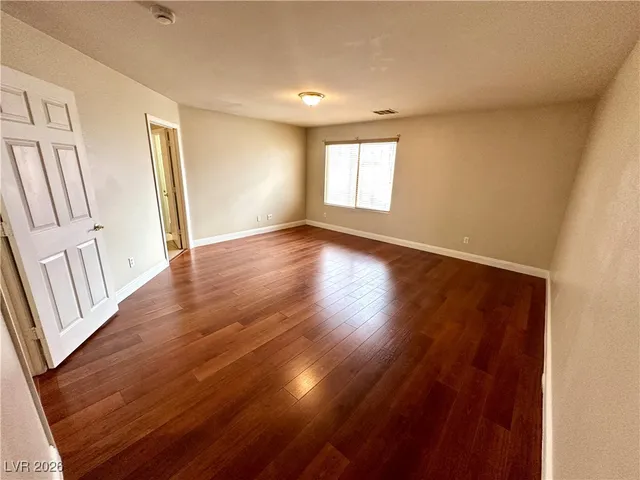 $2,200 | 6747 Enchanted Cove Court, Las Vegas, NV 89139