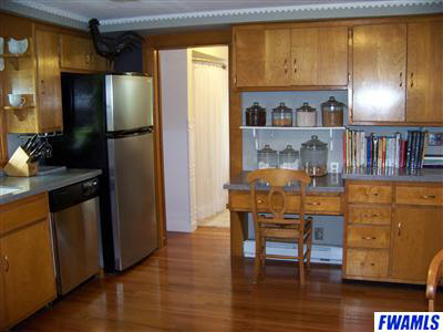 2029 Kroemer Road Fort Wayne, IN 46808 - Photo 9 of 20