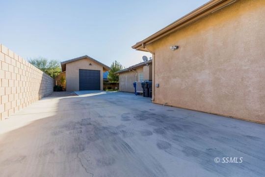 1100 Arroyo Street Ridgecrest, CA 93555 - Photo 48 of 49