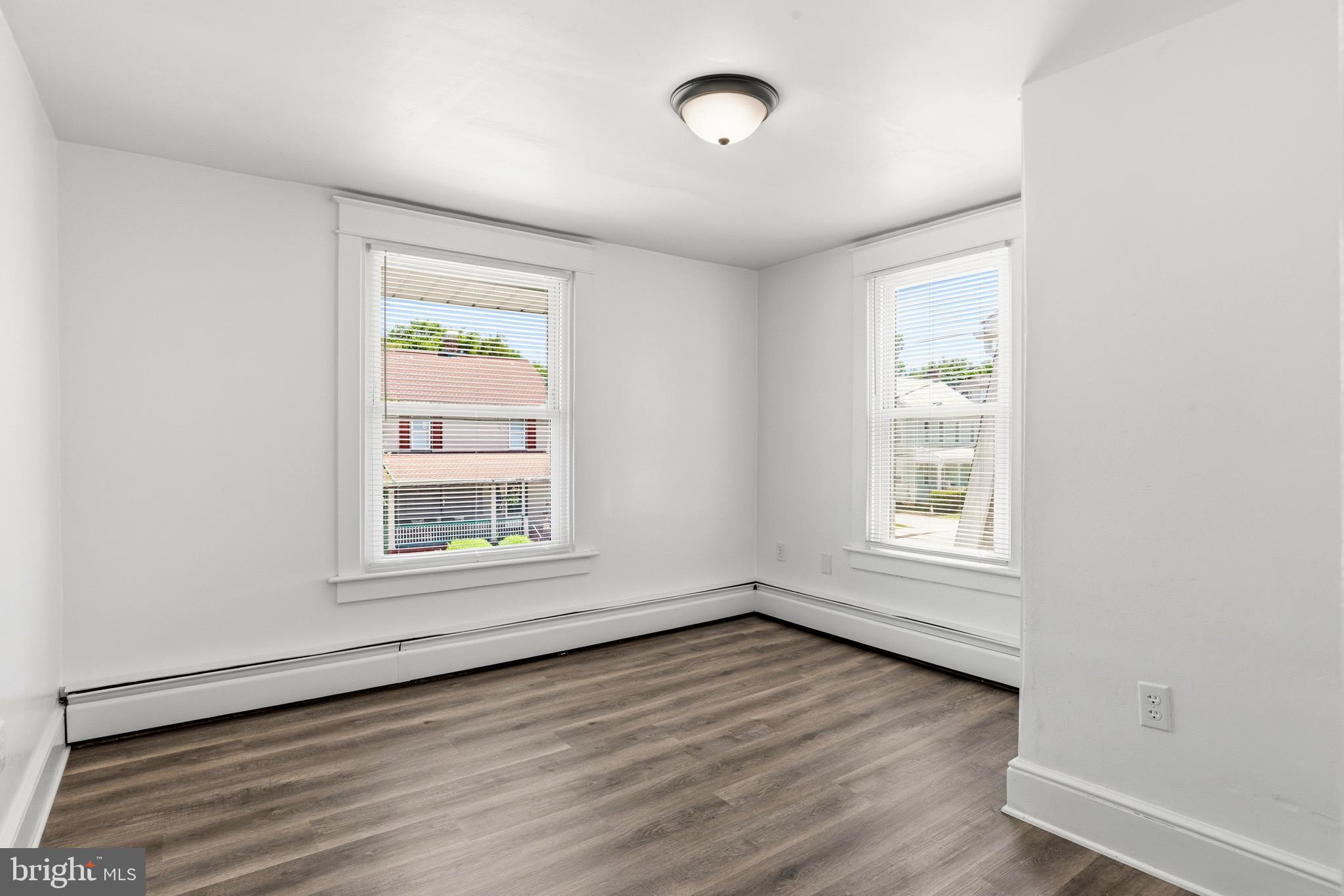 41 Center Street Hanover, PA 17331 - Photo 16 of 33