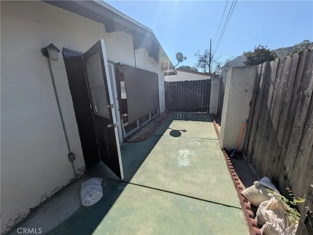 $3,200 | 1230 Mercedes Lane, Santa Barbara, CA 93101