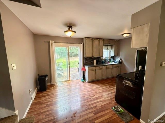 2350 Indian Road Lapeer, MI 48446 - Photo 3 of 10 Gallery Image 3