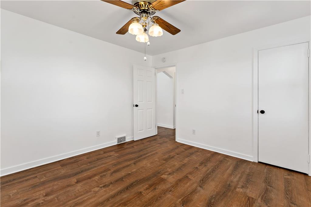 3652 Oakleaf Road Pittsburgh, PA 15227 - Photo 13 of 33 Gallery Image 13