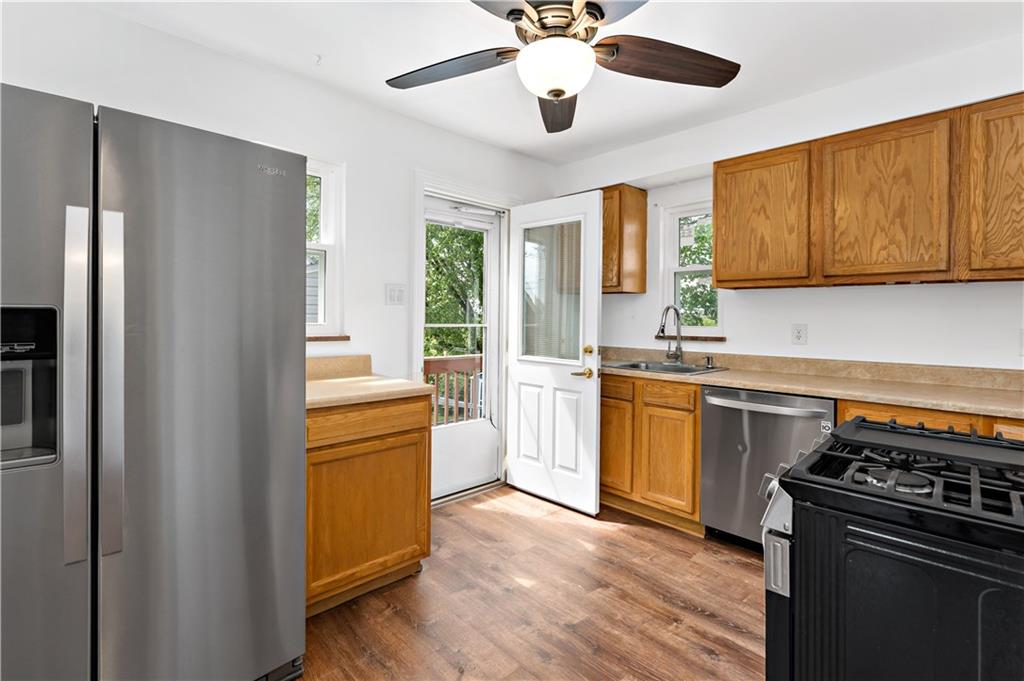 3652 Oakleaf Road Pittsburgh, PA 15227 - Photo 10 of 33 Gallery Image 10