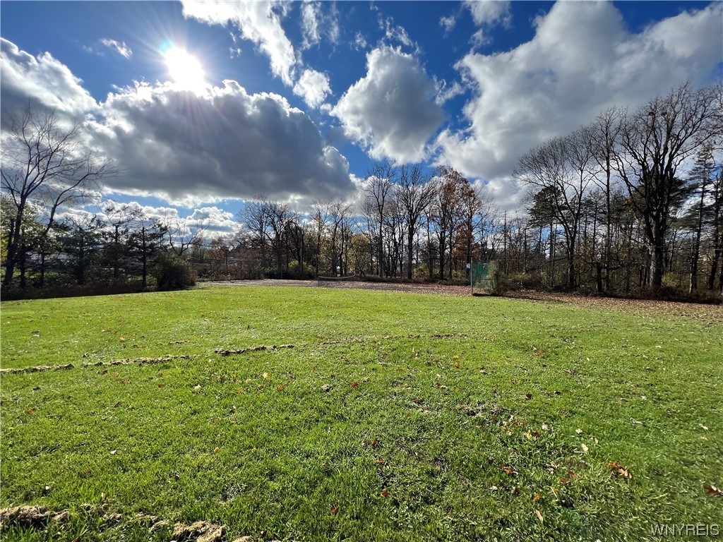 4852 Pineledge Drive East Clarence, NY 14031 - Photo 32 of 42