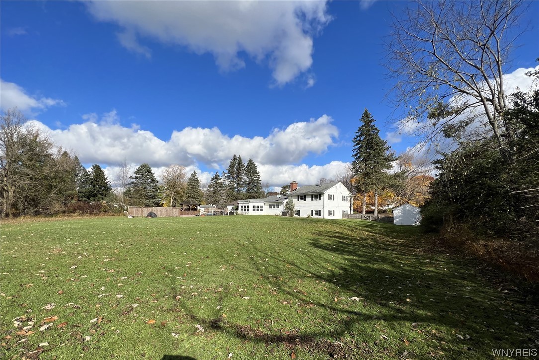 4852 Pineledge Drive East Clarence, NY 14031 - Photo 35 of 42