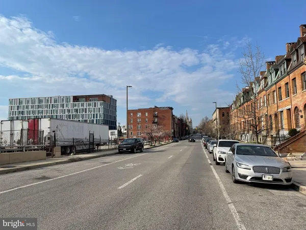 $900 | 1619 St Paul Street, Unit 3, Baltimore, MD 21202