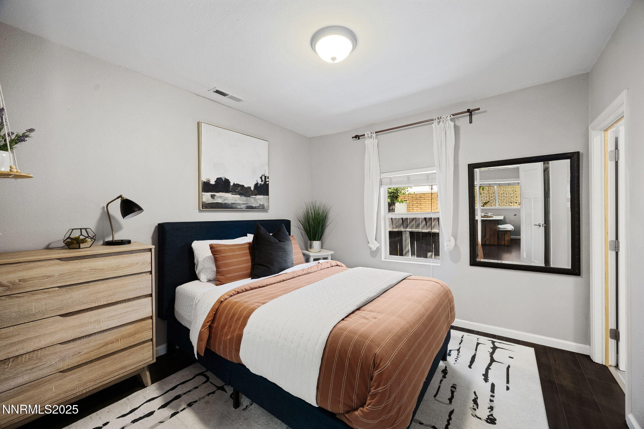 837 Wheeler Avenue Reno, NV 89502 - Photo 12 of 29 12-web-or-mls-837 Wheeler-13