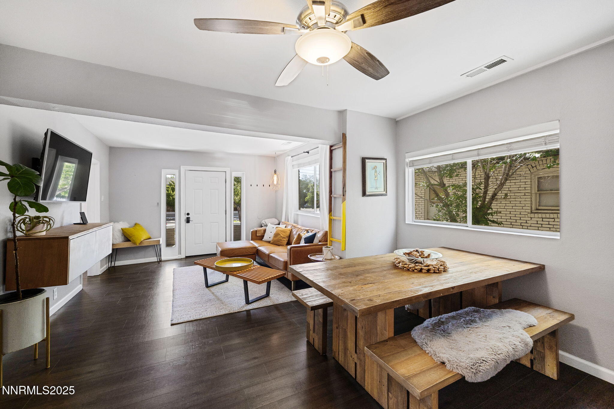 837 Wheeler Avenue Reno, NV 89502 - Photo 6 of 29 4-web-or-mls-837 Wheeler-5