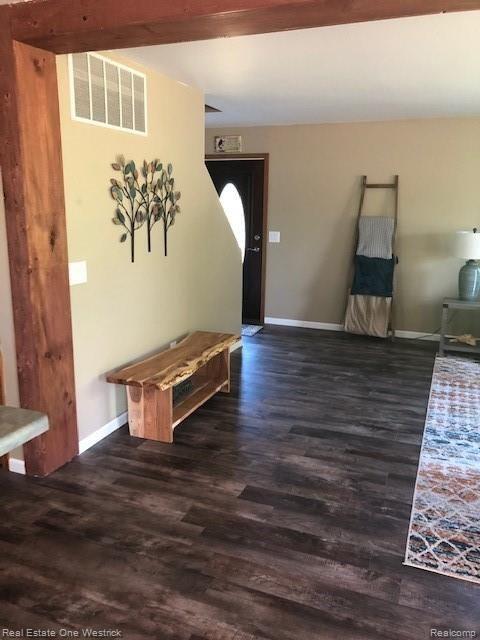 7379 Yager Road St. Clair, MI 48079 - Photo 5 of 63 IMG_0185.jpg