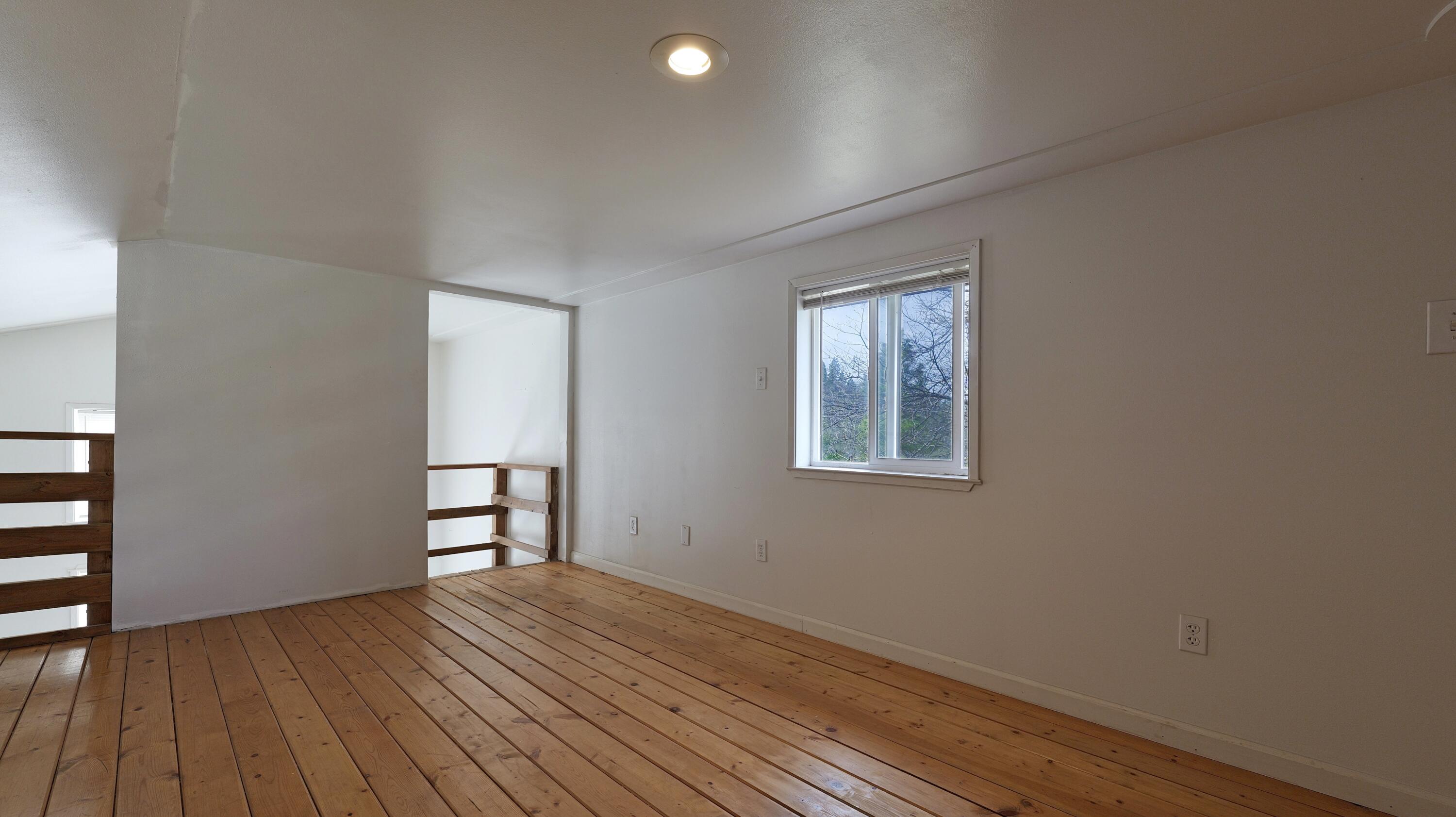 509 Derby Road Eagle Point, OR 97524 - Photo 22 of 49 Loft
