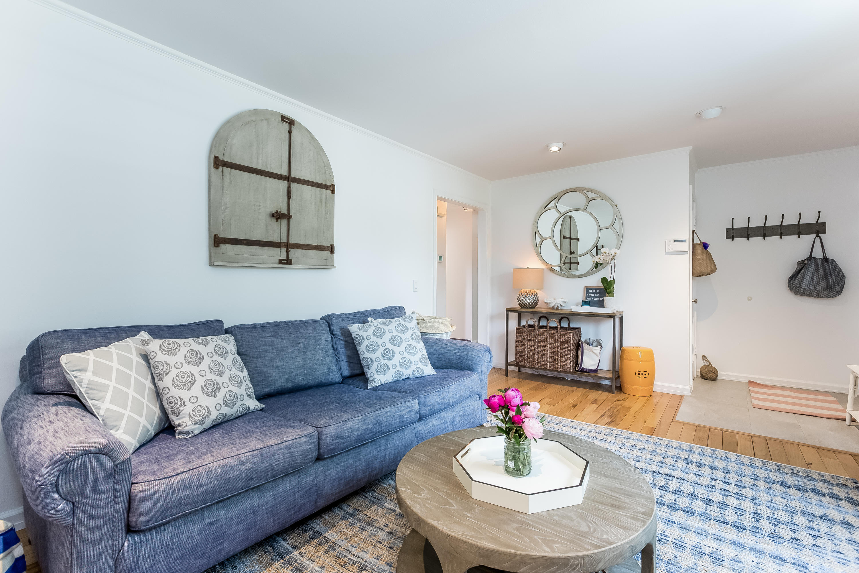 82 Linden Avenue Darien, CT 06820 - Photo 8 of 28 a living room with furniture flowerpot and window