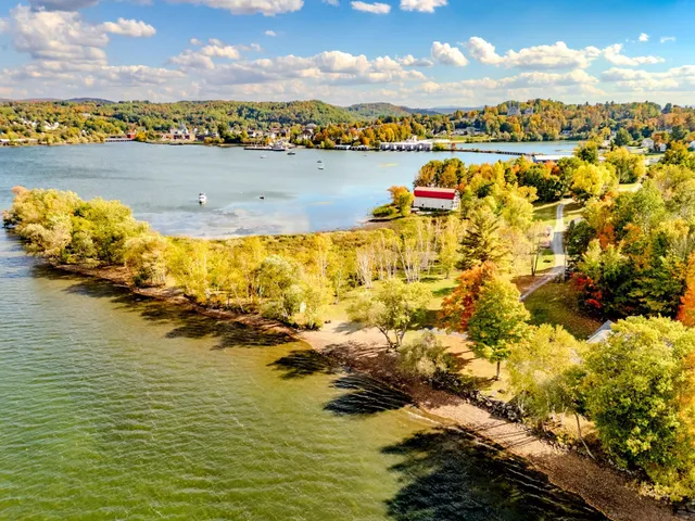 $2,500,000 | 57 Farrants Point, Newport, VT 05855