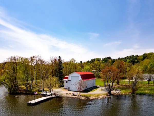 $2,500,000 | 57 Farrants Point, Newport, VT 05855