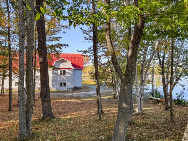 $2,500,000 | 57 Farrants Point, Newport, VT 05855