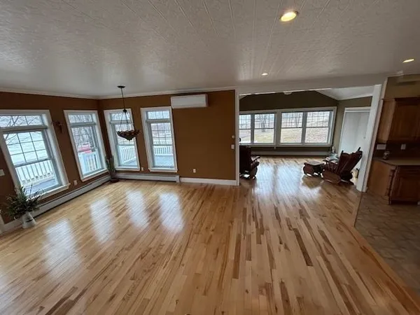 $2,500,000 | 57 Farrants Point, Newport, VT 05855