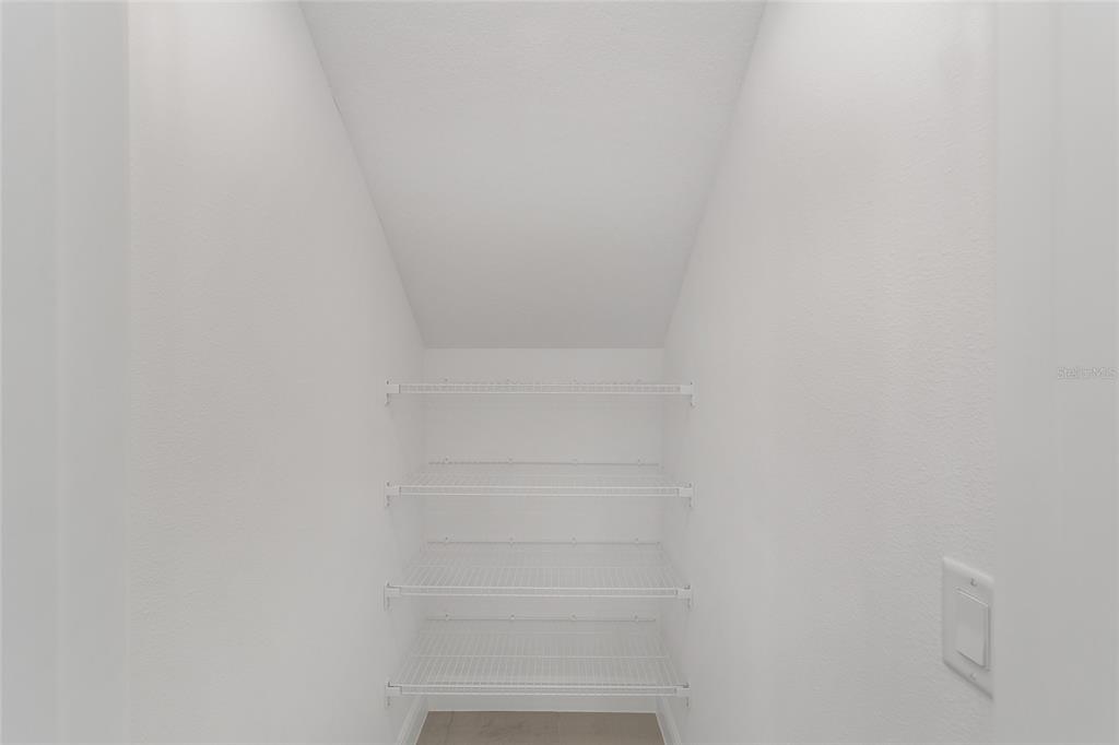 7276 Southwest 58th Place Road Ocala, FL 34474 - Photo 23 of 44 a view of a small space