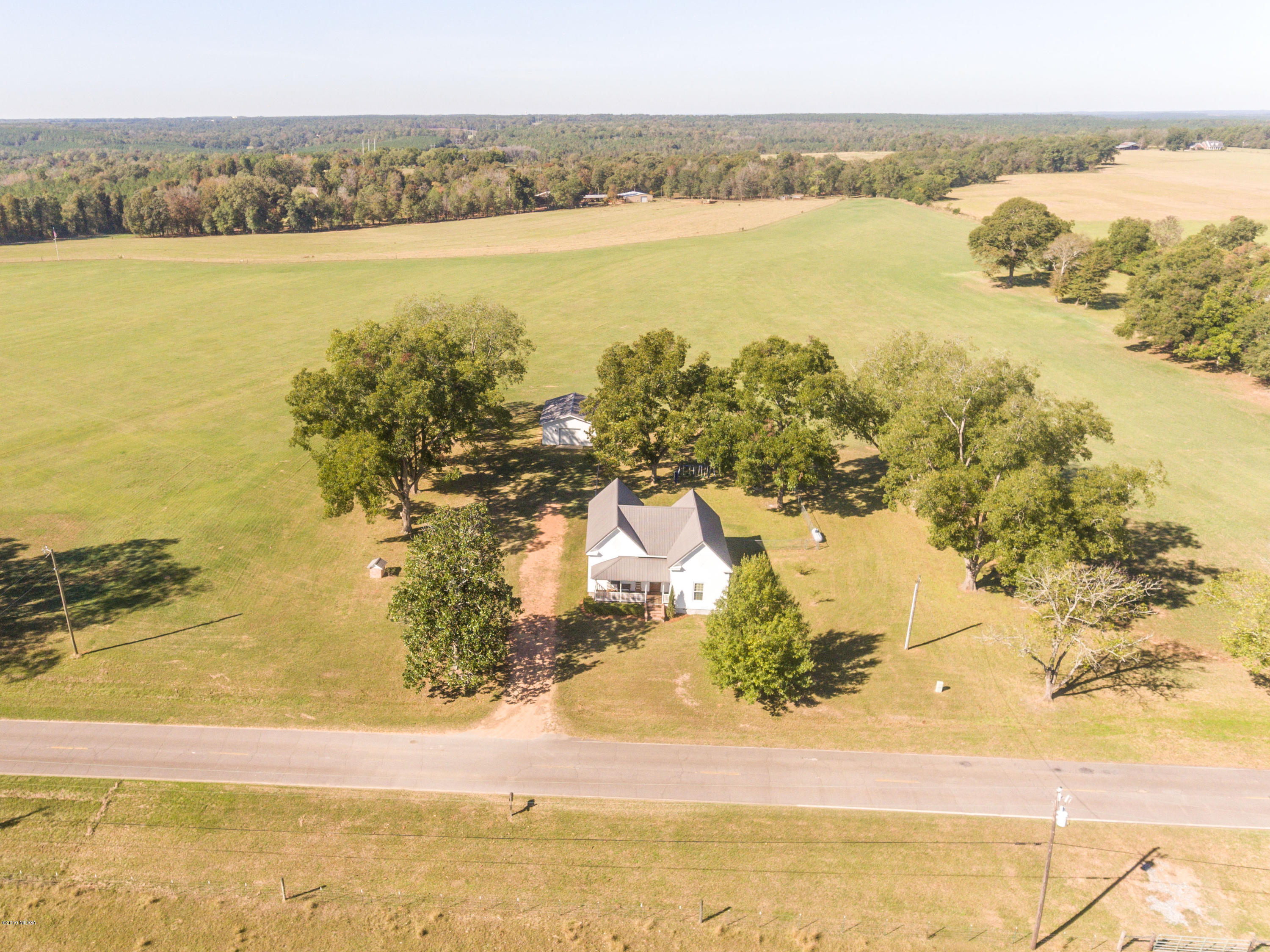 3956 Walton Road Fort Valley, GA 31030 - Photo 1 of 1 a view of an ocean