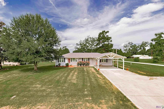 $229,000 | 5743 Wye Road, Lakeland, LA 70752