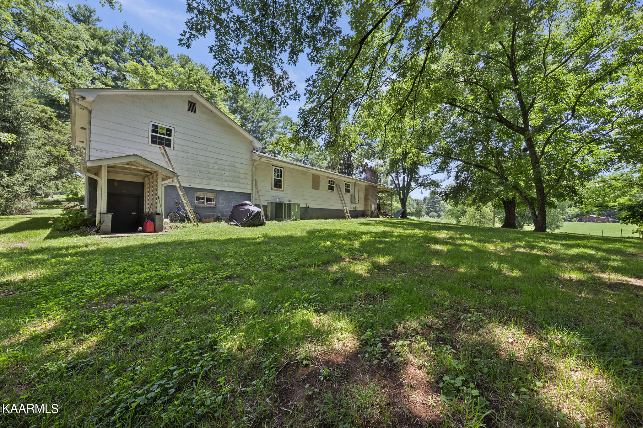 419 Hawkins Road Sweetwater, TN 37874 - Photo 8 of 36 DSC00238