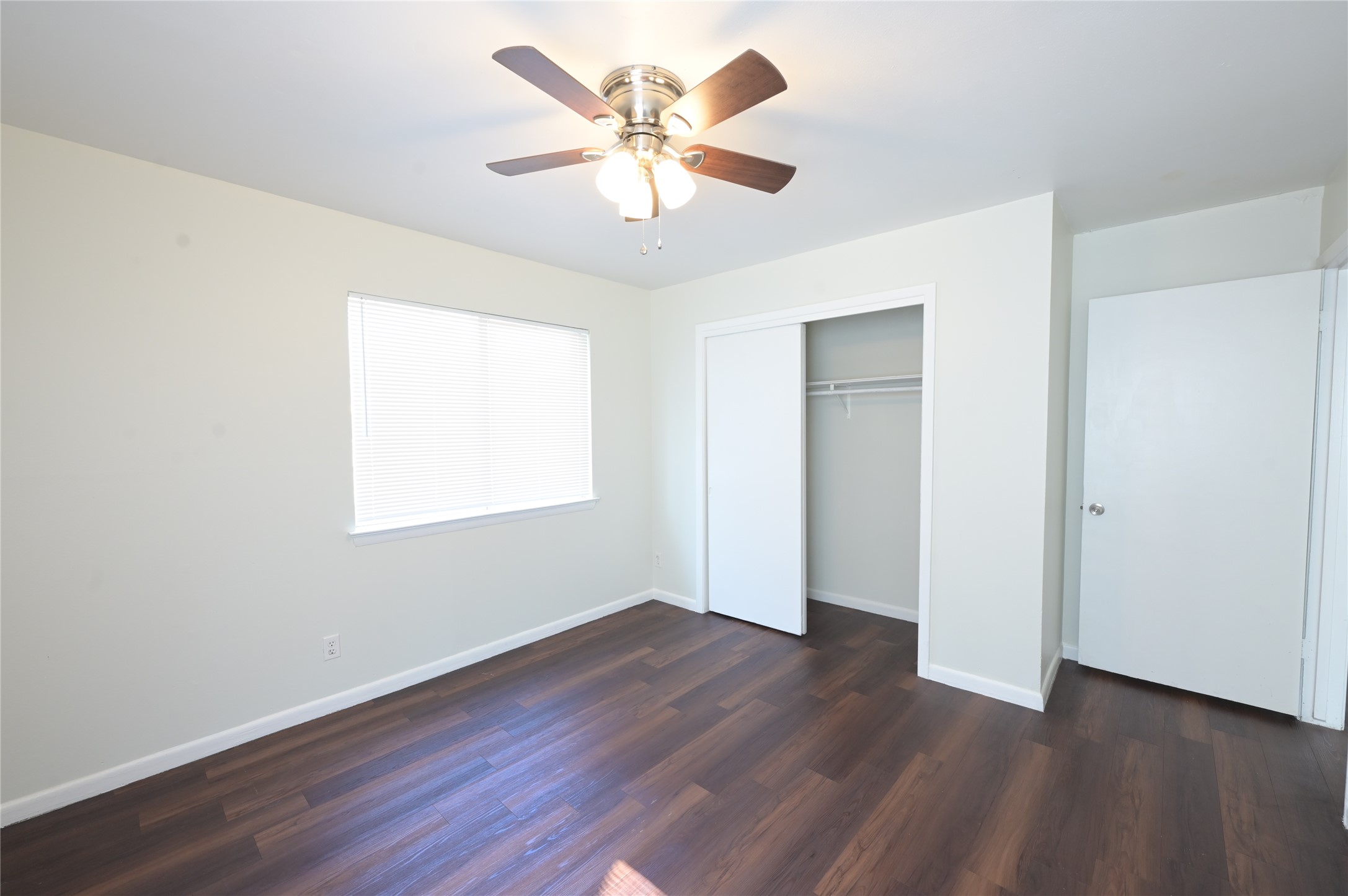 5707 South 1st Street Austin, TX 78745 - Photo 8 of 14