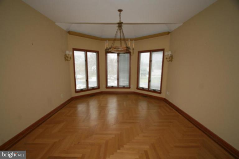 3172 Deths Ford Road Darlington, MD 21034 - Photo 5 of 30 Dining Room